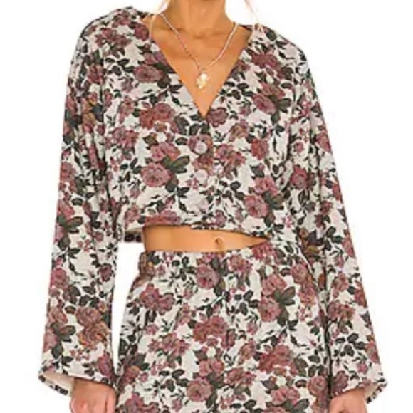 LOVERS + Friends Floral Crop Top French Terry Button Up V Neck - Picture 11 of 11